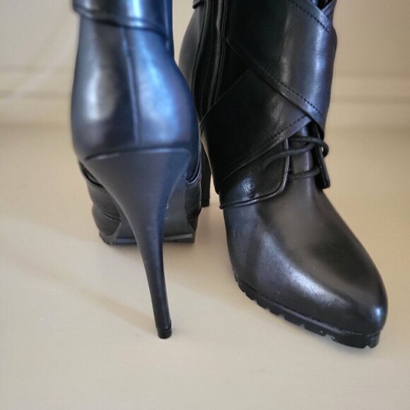 ALDO Black High Heeled Ankle Boots With Crisscross Design & Side Zipper EU 39 - Picture 7 of 9